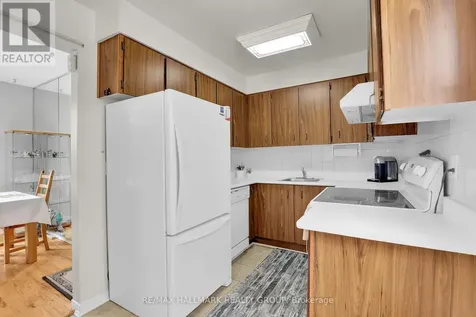 730 Malibu Terrace Ottawa ON K2C 3V1