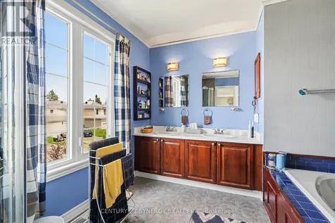 277 Mceachern Crescent Ottawa ON K2E 3K7