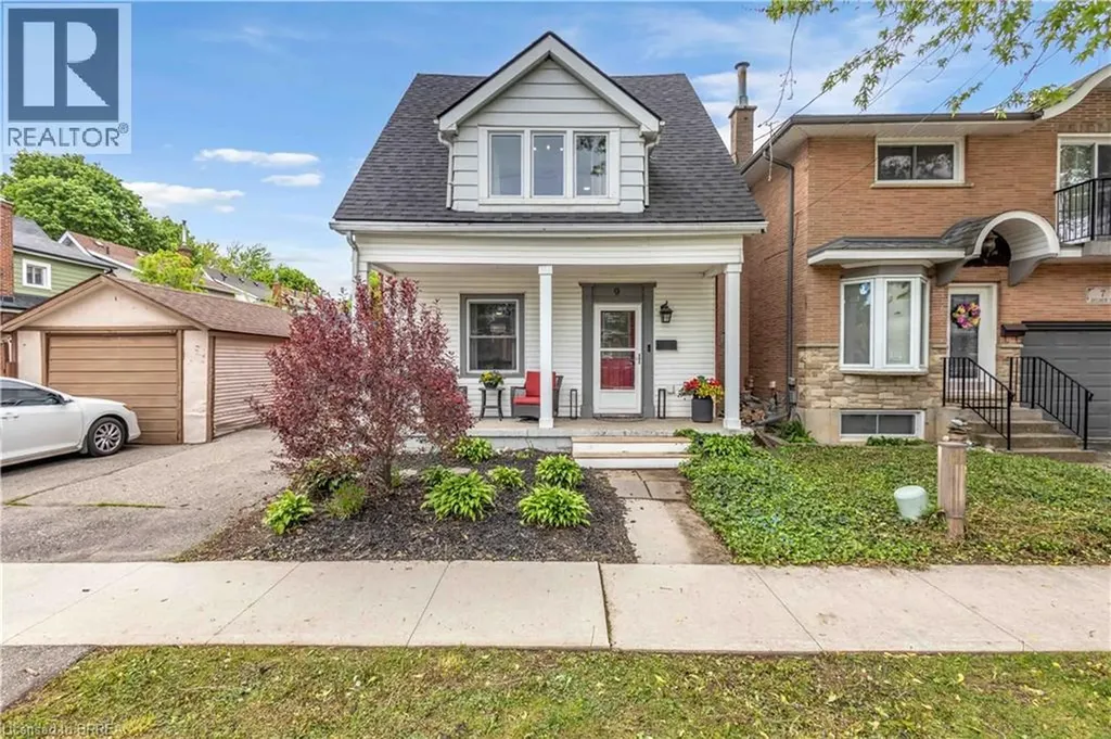 9 Aylmer Street Brantford ON N3S 6J7
