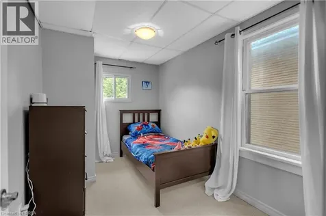 9 Aylmer Street Brantford ON N3S 6J7