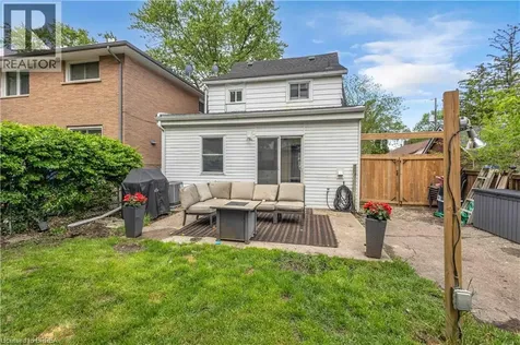 9 Aylmer Street Brantford ON N3S 6J7