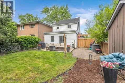 9 Aylmer Street Brantford ON N3S 6J7