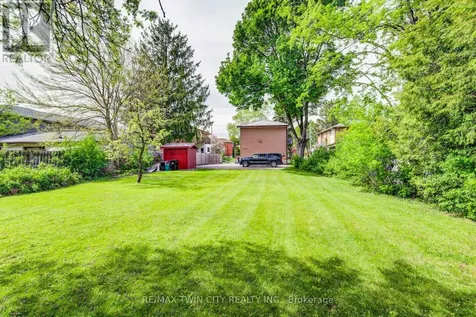71 Brandon Avenue Kitchener ON N2M 2J2