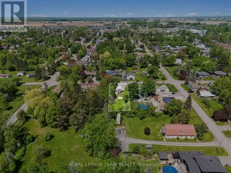 102 Strachan Street Ottawa ON K0A 2Z0