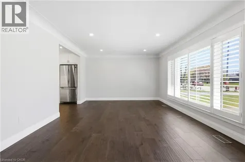 66 Heather Avenue Kitchener ON N2B 1M1