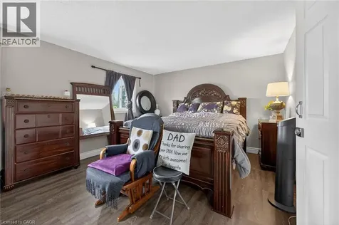 1675 Upper Gage Avenue Hamilton ON L8W 3R8