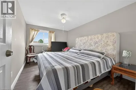 1675 Upper Gage Avenue Hamilton ON L8W 3R8