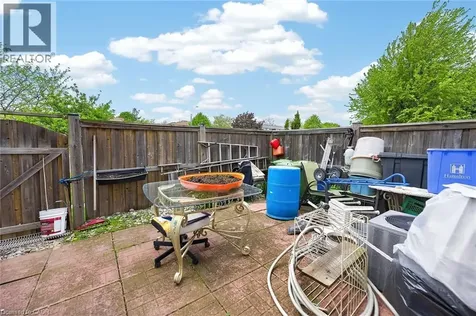 1675 Upper Gage Avenue Hamilton ON L8W 3R8