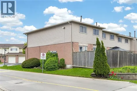 1675 Upper Gage Avenue Hamilton ON L8W 3R8