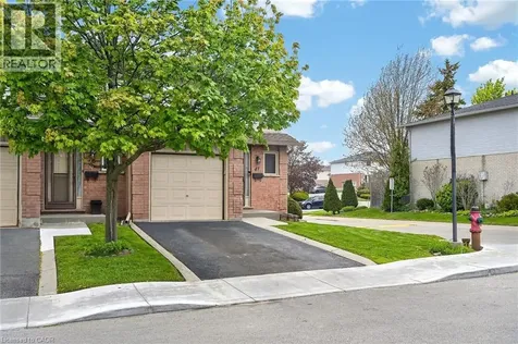 1675 Upper Gage Avenue Hamilton ON L8W 3R8