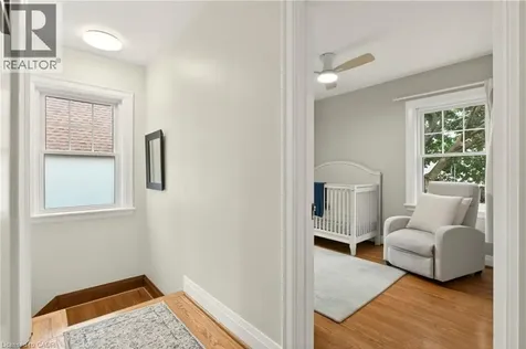 13 Tweedsmuir Avenue Dundas ON L9H 4H6