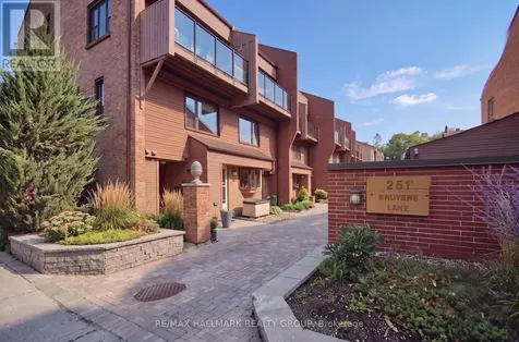 251 Bruyere Street Ottawa ON K1N 5E5