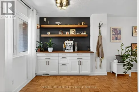 251 Bruyere Street Ottawa ON K1N 5E5
