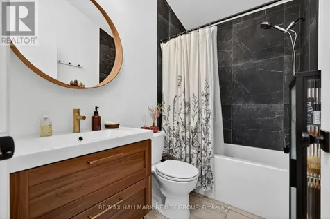 251 Bruyere Street Ottawa ON K1N 5E5