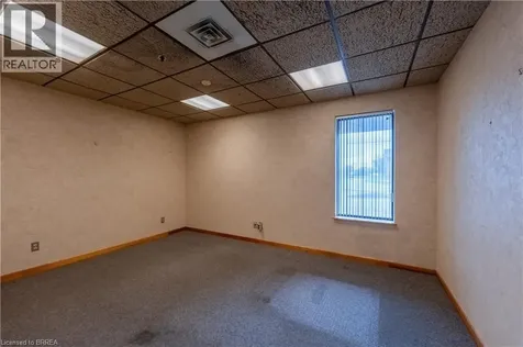 115 Scott Avenue Paris ON N3L 3K4