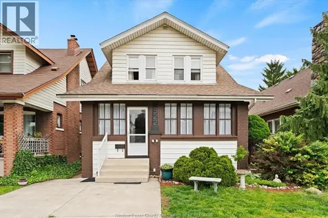 922 Lawrence Road Windsor ON N8Y 3Z8