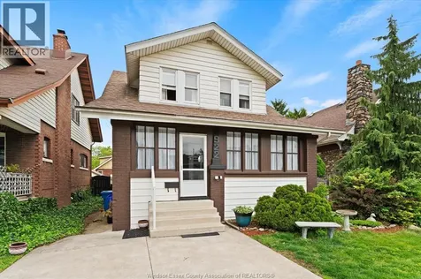 922 Lawrence Road Windsor ON N8Y 3Z8