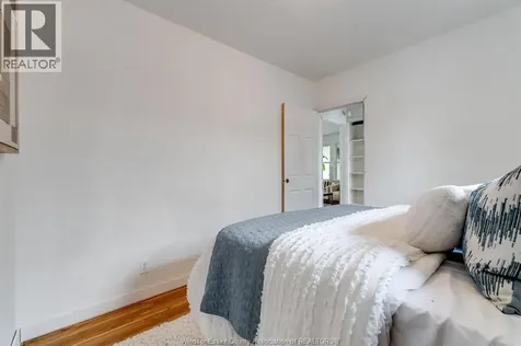 368 South Street Windsor ON N9C 2W5