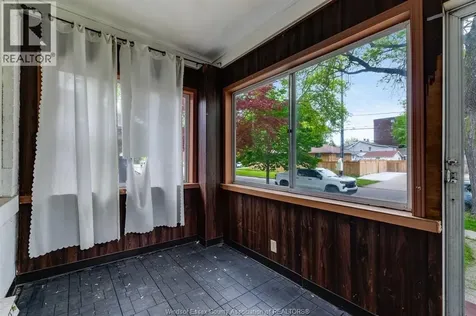 368 South Street Windsor ON N9C 2W5