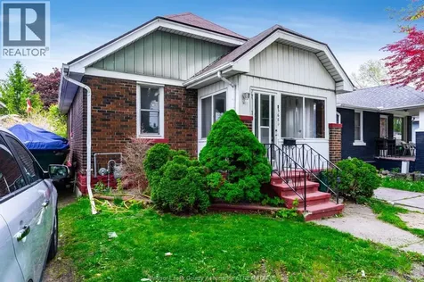 368 South Street Windsor ON N9C 2W5