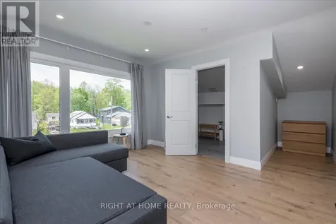 405 Limerick Street Innisfil ON L0L 1K0
