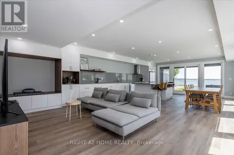 405 Limerick Street Innisfil ON L0L 1K0