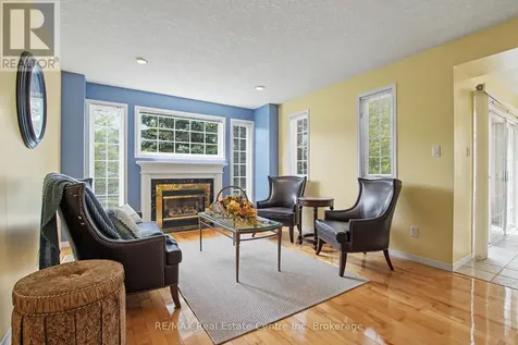 941 Gordon Street Guelph (kortright West) ON N1G 4R9
