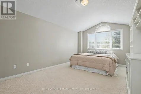 941 Gordon Street Guelph (kortright West) ON N1G 4R9