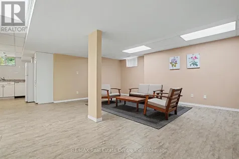 941 Gordon Street Guelph (kortright West) ON N1G 4R9