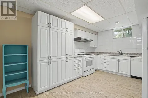 941 Gordon Street Guelph (kortright West) ON N1G 4R9