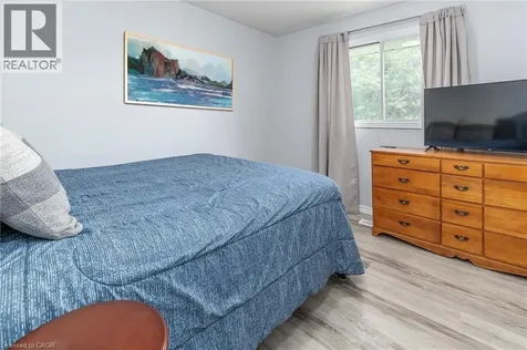31 Blackfriar Lane Brantford ON N3R 7M2