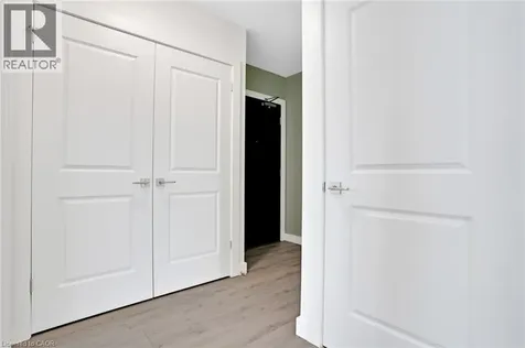 15 Glebe Street Cambridge ON N1S 0C3