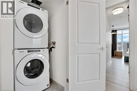15 Glebe Street Cambridge ON N1S 0C3
