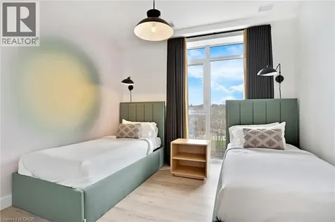 15 Glebe Street Cambridge ON N1S 0C3