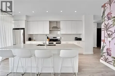 15 Glebe Street Cambridge ON N1S 0C3
