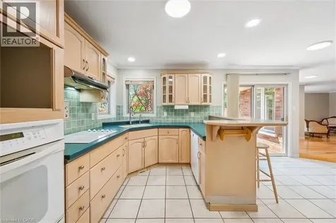 40 Gibbs Crescent Guelph ON N1G 5B7