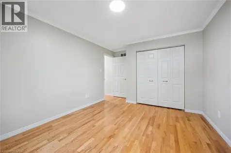 40 Gibbs Crescent Guelph ON N1G 5B7