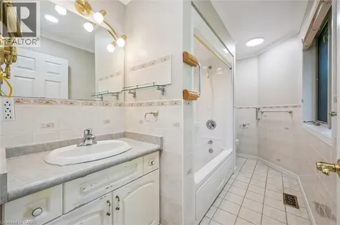 40 Gibbs Crescent Guelph ON N1G 5B7