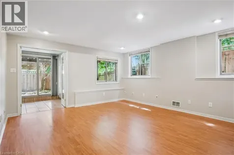 40 Gibbs Crescent Guelph ON N1G 5B7
