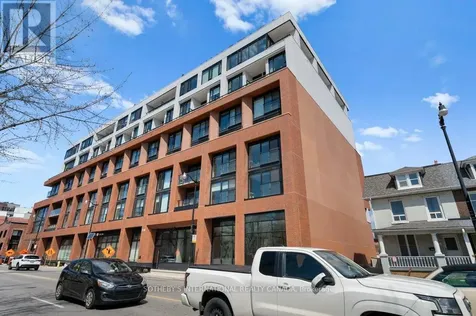 2720 Dundas Street West Toronto (junction Area) ON M6P 1Y2