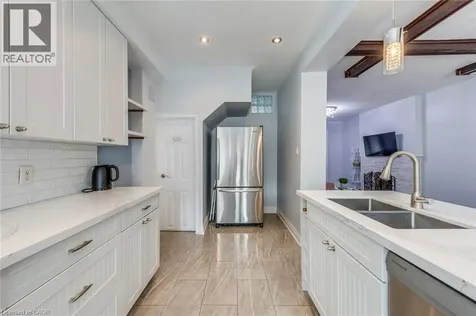 108 Runnymede Road Toronto ON M6S 2Y3