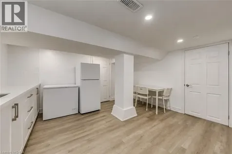 108 Runnymede Road Toronto ON M6S 2Y3