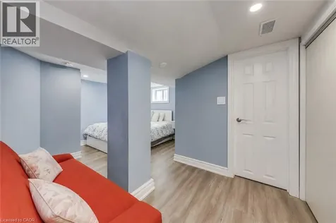 108 Runnymede Road Toronto ON M6S 2Y3