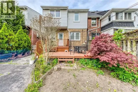 108 Runnymede Road Toronto ON M6S 2Y3