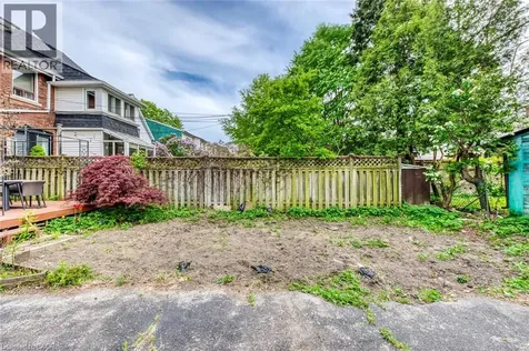 108 Runnymede Road Toronto ON M6S 2Y3