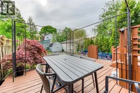 108 Runnymede Road Toronto ON M6S 2Y3