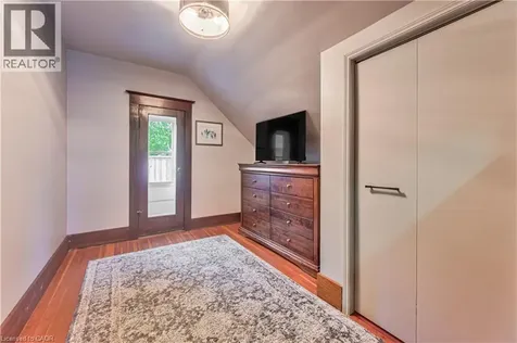 156 Glasgow Street Kitchener ON N2G 2G9