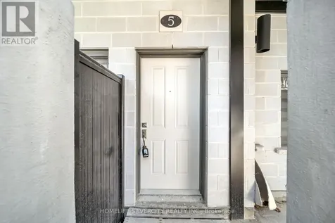 25 Isherwood Avenue Cambridge ON N1R 0E2