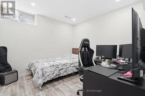 941 Gordon Street Guelph (kortright West) ON N1G 4R9