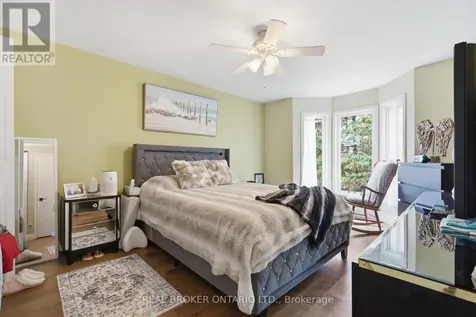 941 Gordon Street Guelph (kortright West) ON N1G 4R9